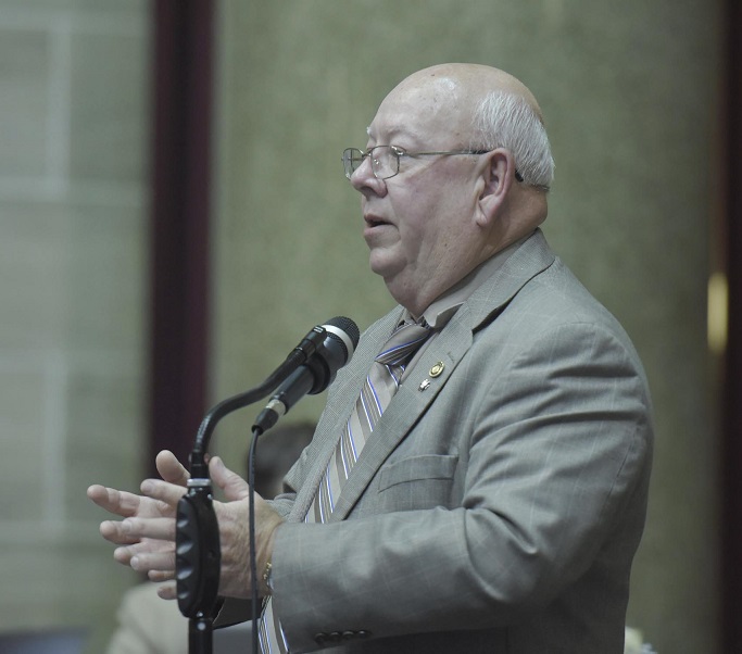 Representative Galen Higdon opposed language in the House's FY '18 budget proposal that would keep state and federal funds allocated by that budget from going to DUI Checkpoints. (photo; Tim Bommel, Missouri House Communications)